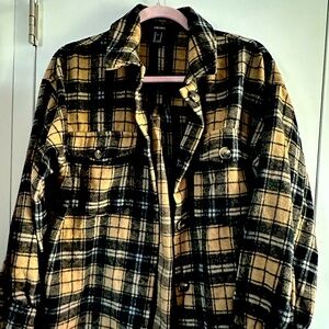 Forever 21 brown plaid shacket size M